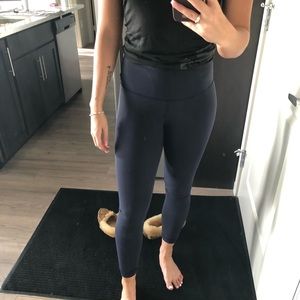 Lululemon Wunderunder navy blue leggings size 4